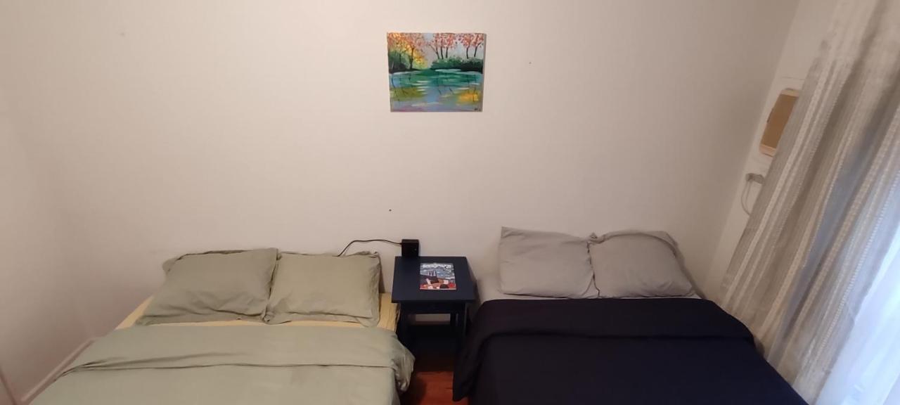 Spacious Room For 4 People In Williamsburg ! Nova York Exterior foto